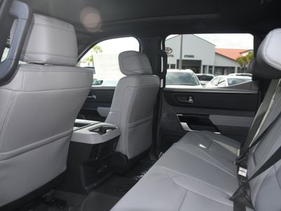 2026 Toyota Tundra - Photo 8