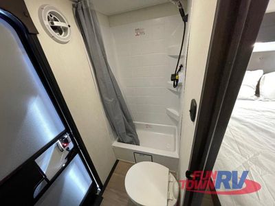 2026 Forest River RV Cherokee Arctic Wolf - Photo 32