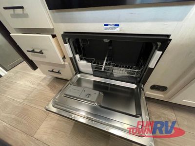 2026 Forest River RV Cherokee Arctic Wolf - Photo 17