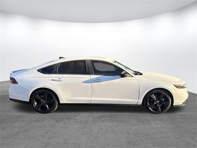 2024 Honda Accord Hybrid - Photo 3