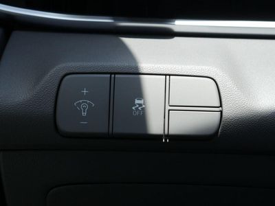 2026 Hyundai Elantra - Photo 34