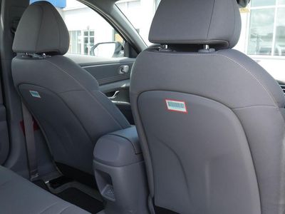 2026 Hyundai Elantra - Photo 24