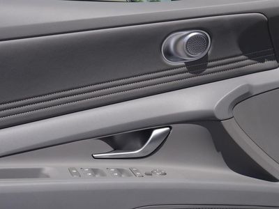 2026 Hyundai Elantra - Photo 29