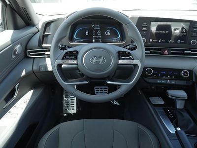 2026 Hyundai Elantra - Photo 4