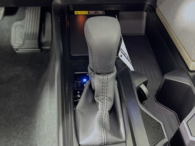 2026 Toyota Camry - Photo 21