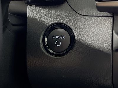 2026 Toyota Camry - Photo 20