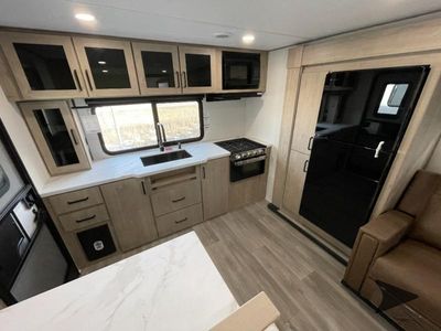 2026 Grand Design Imagine XLS - Photo 14