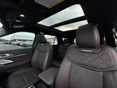 2025 Ford Explorer Platinum - Photo 17