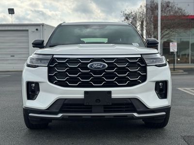 2025 Ford Explorer Platinum - Photo 4