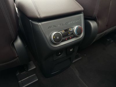2025 Ford Explorer Platinum - Photo 20