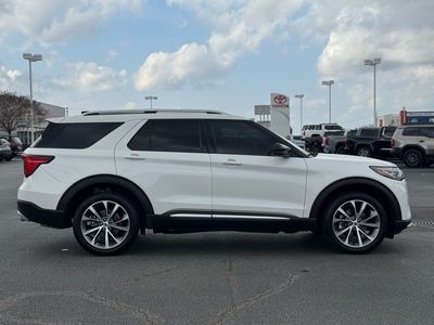 2025 Ford Explorer Platinum - Photo 8
