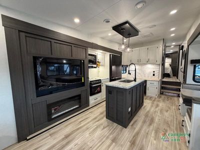 2026 Venture RV SportTrek - Photo 14