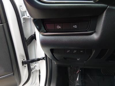 2025 Mazda CX-30 - Photo 13