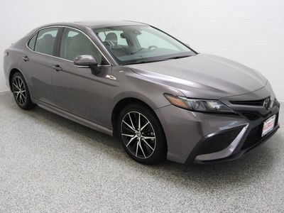 2024 Toyota Camry FWD - Photo 4