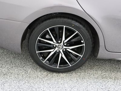 2024 Toyota Camry FWD - Photo 6