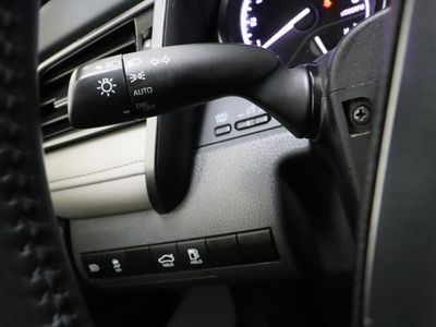 2024 Toyota Camry FWD - Photo 25