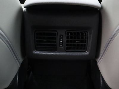 2024 Toyota Camry FWD - Photo 30