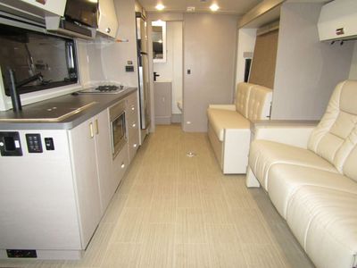 2026 Winnebago VIEW - Photo 6