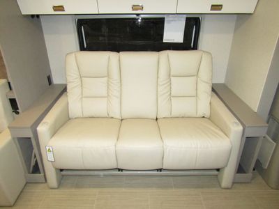 2026 Winnebago VIEW - Photo 8