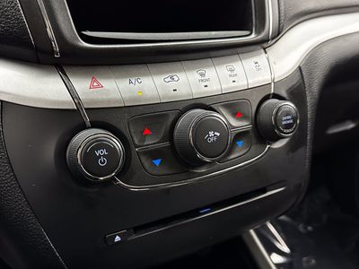 2018 Dodge Journey - Photo 15