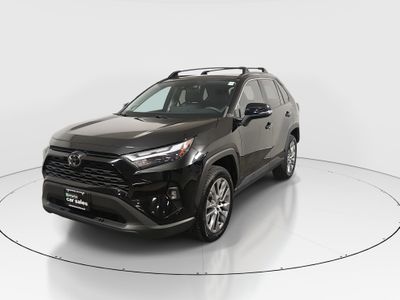 2022 Toyota RAV4 - Photo 3