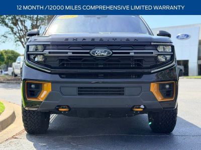 2025 Ford Expedition — detail view