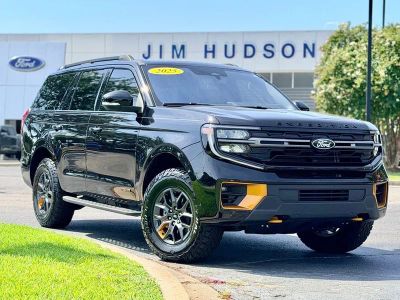 2025 Ford Expedition — side profile view