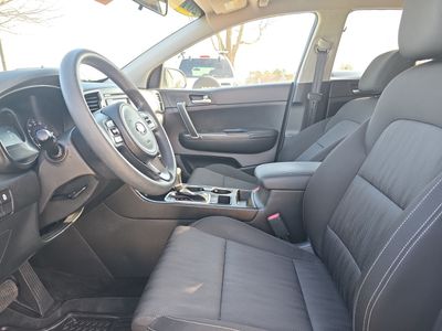 2017 Kia Sportage — photo 9 view
