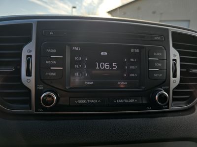 2017 Kia Sportage — photo 11 view