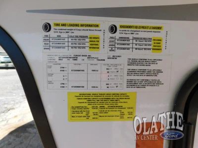 2022 Forest River RV Sabre - Photo 5