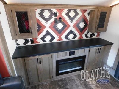 2022 Forest River RV Sabre - Photo 37