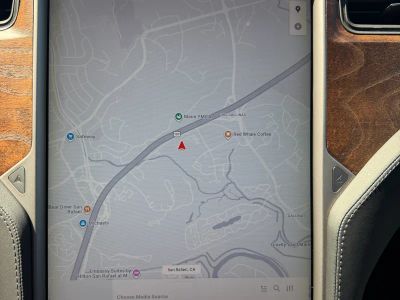 2018 Tesla Model S - Photo 11