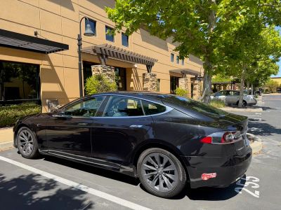 2018 Tesla Model S - Photo 3
