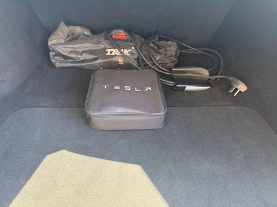 2018 Tesla Model S - Photo 15