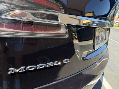2018 Tesla Model S - Photo 17