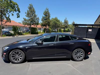 2018 Tesla Model S - Photo 2