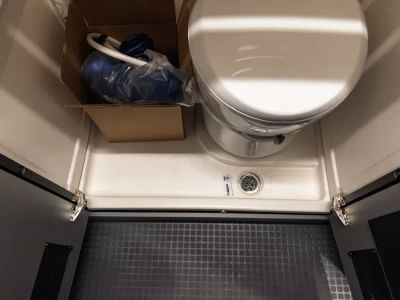 2027 Winnebago REVEL — photo 12 view