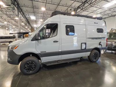 2027 Winnebago REVEL — photo 18 view