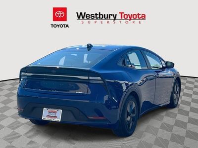2026 Toyota Prius Plug-in Hybrid - Photo 9