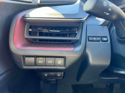 2026 Toyota Prius Plug-in Hybrid - Photo 23