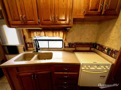 2005 Forest River Cedar Creek — interior view