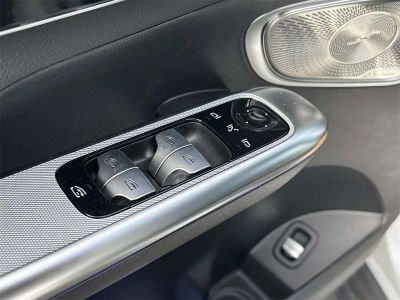 2026 Mercedes-Benz GLC — photo 18 view
