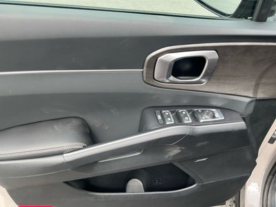 2026 Kia Sorento — photo 16 view