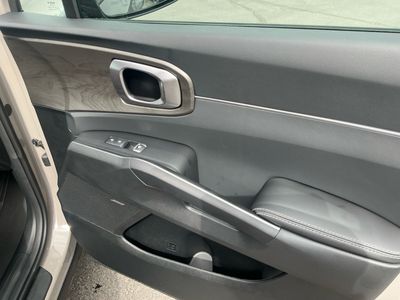 2026 Kia Sorento — photo 21 view