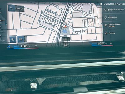 2023 BMW X7 — photo 13 view