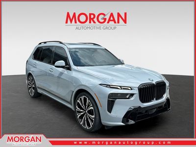 2023 BMW X7 xDrive40i in Gray — front three-quarter view