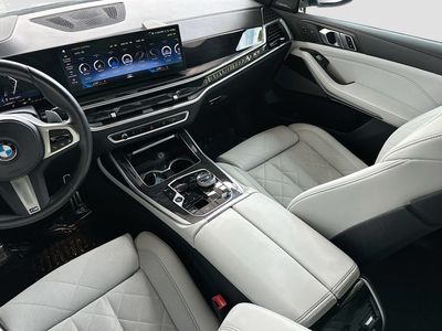 2023 BMW X7 — photo 25 view