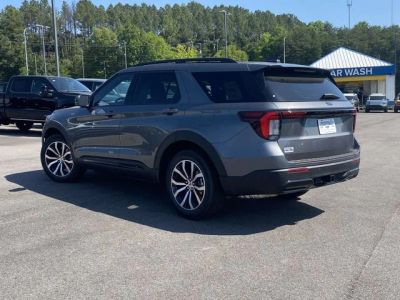 2026 Ford Explorer - Photo 5