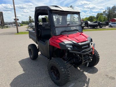 2021 Honda Pioneer 700 Deluxe — engine compartment view