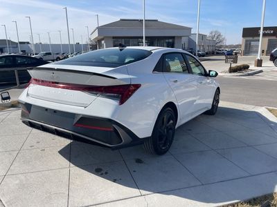 2026 Hyundai Elantra - Photo 5